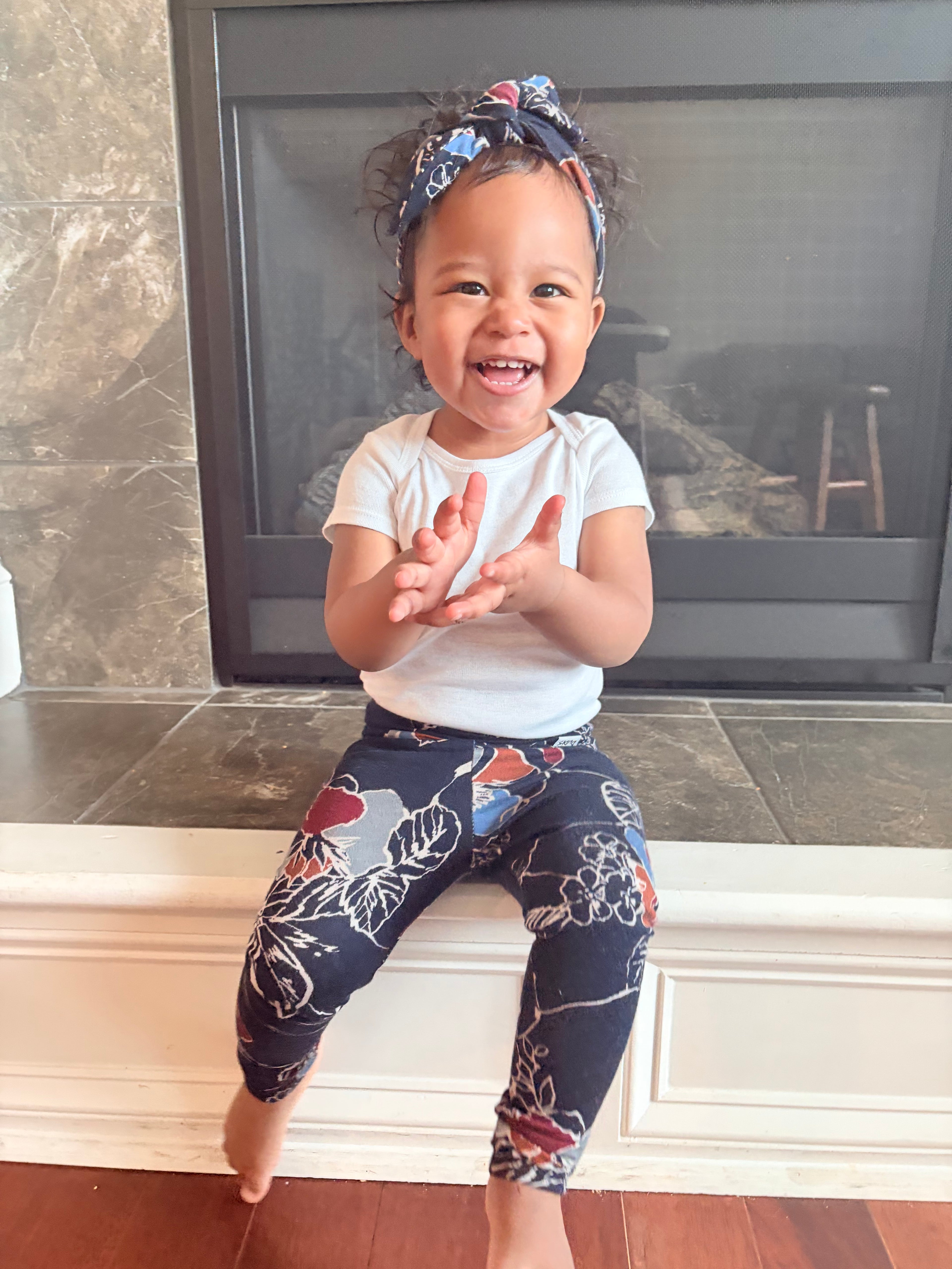 Modern Flowers on Navy Leggings