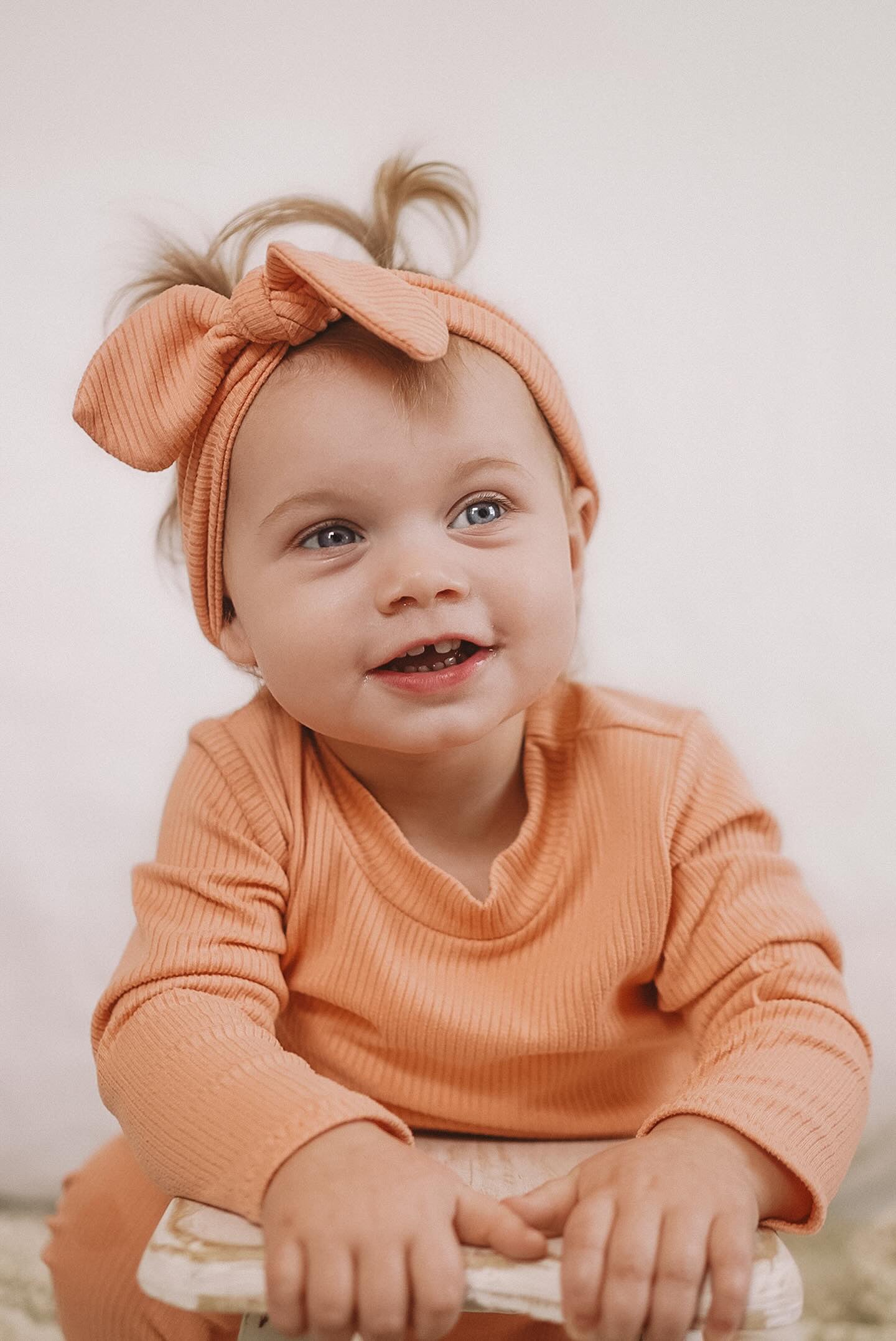 Melon Ribbed Headbands