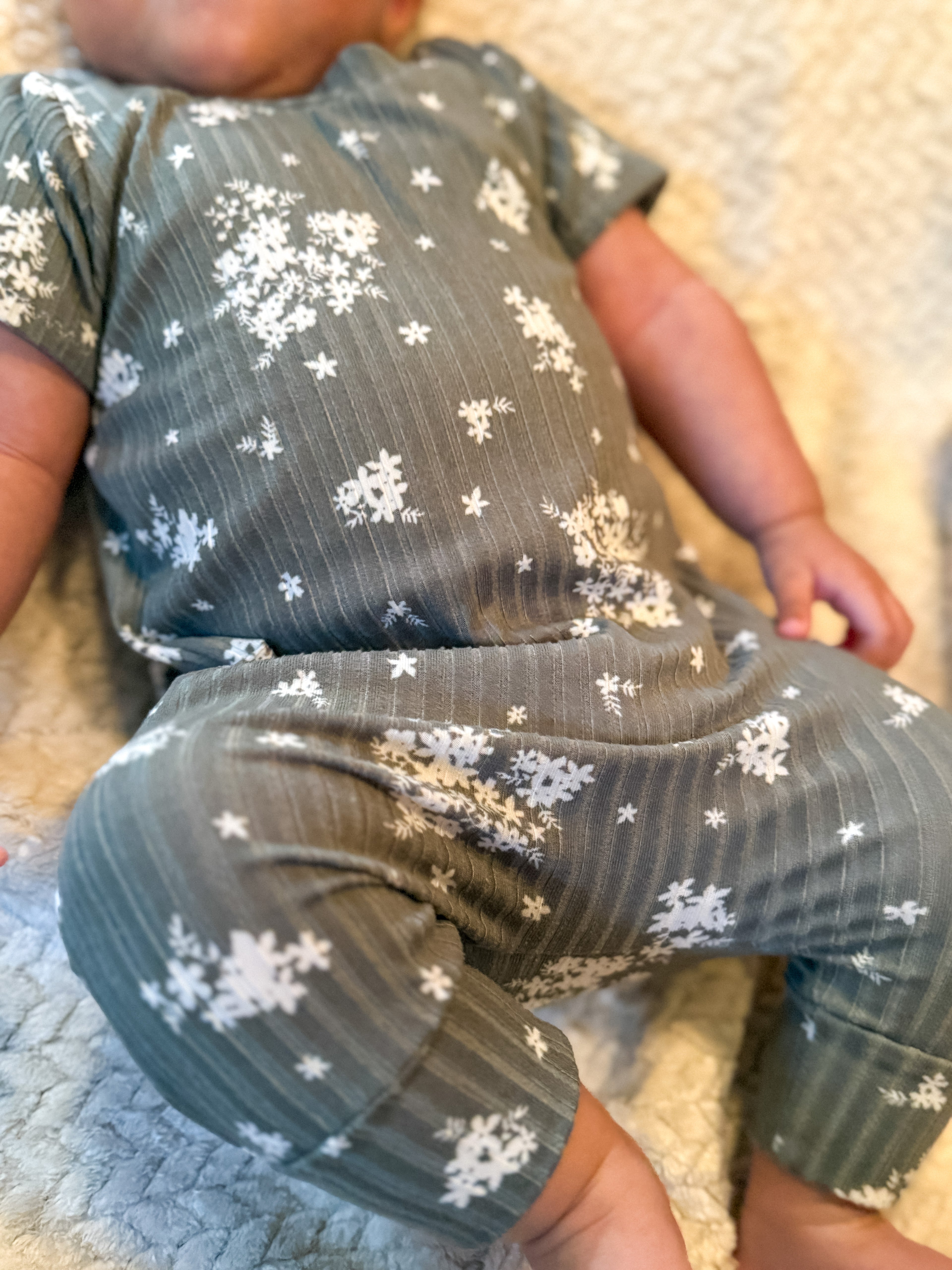 Minimal Floral Olive Ribbed Harem Romper