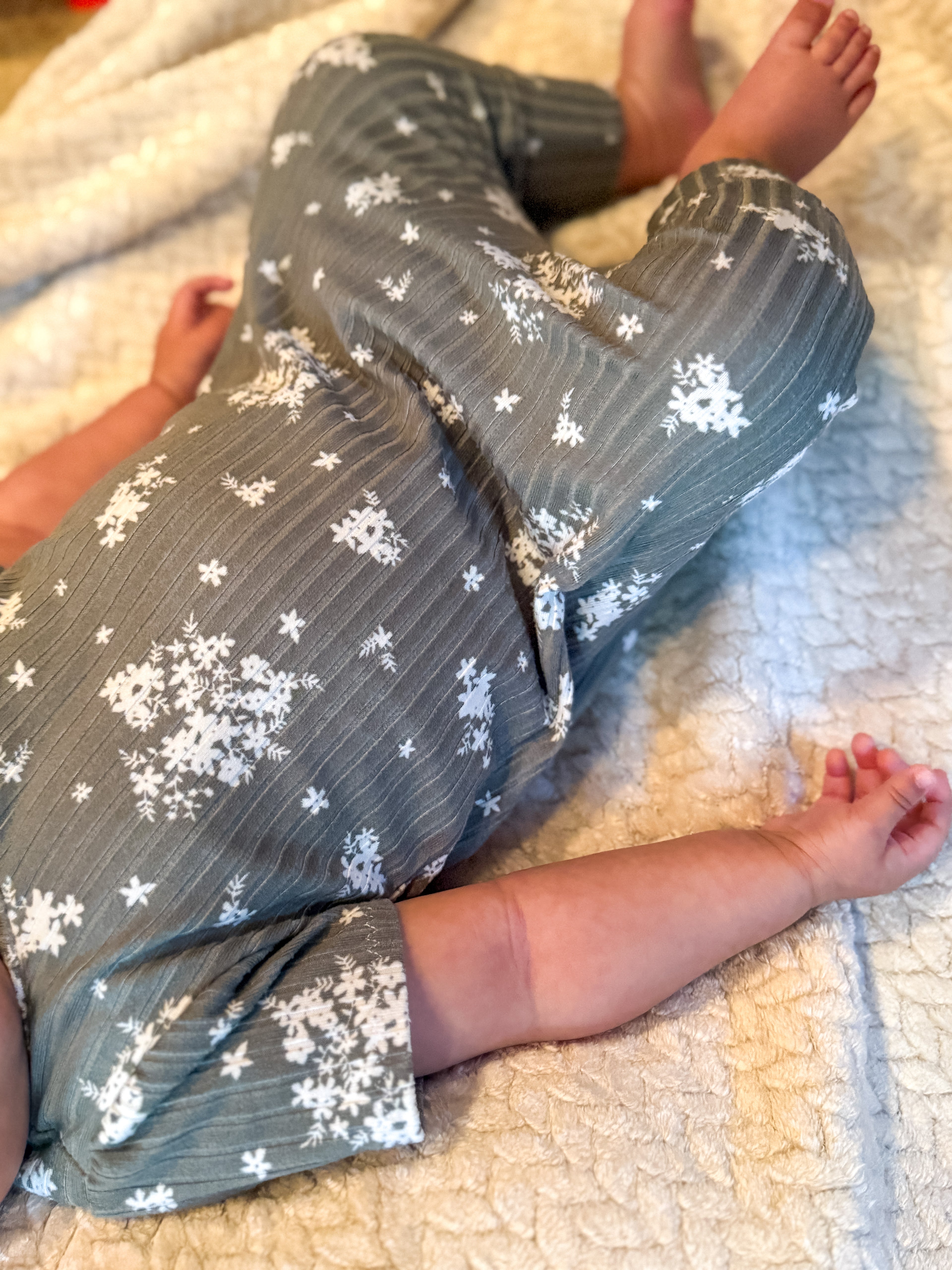 Minimal Floral Olive Ribbed Harem Romper