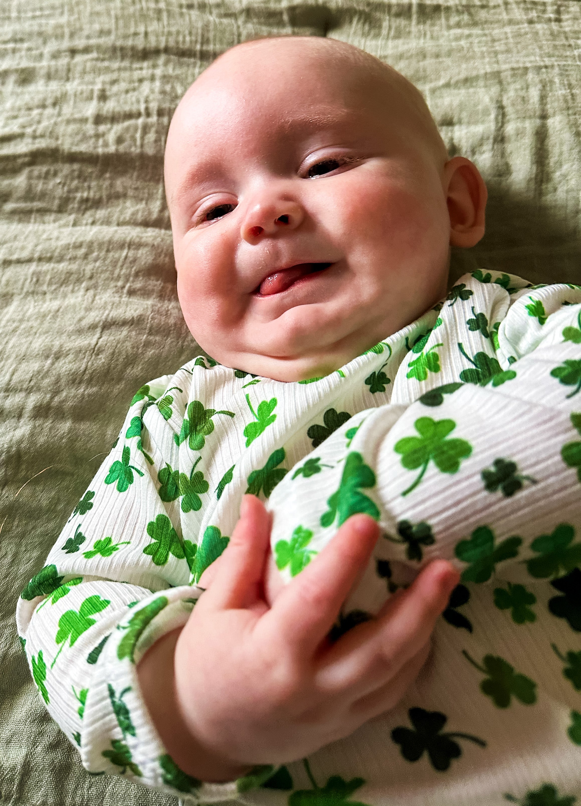 Dainty Shamrocks Lounge Top