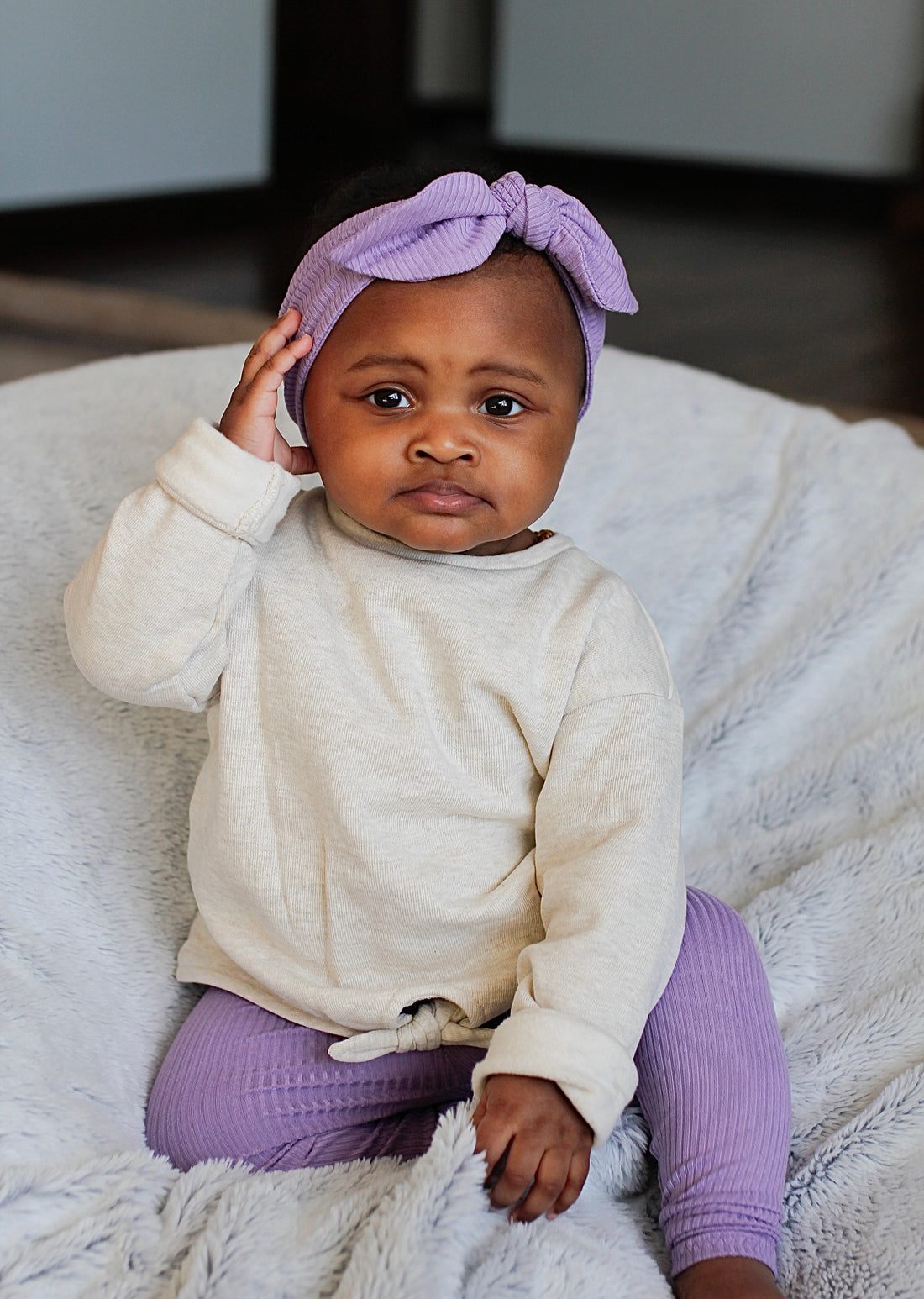 Baby Girl in Lavender Ribbed Leggings 