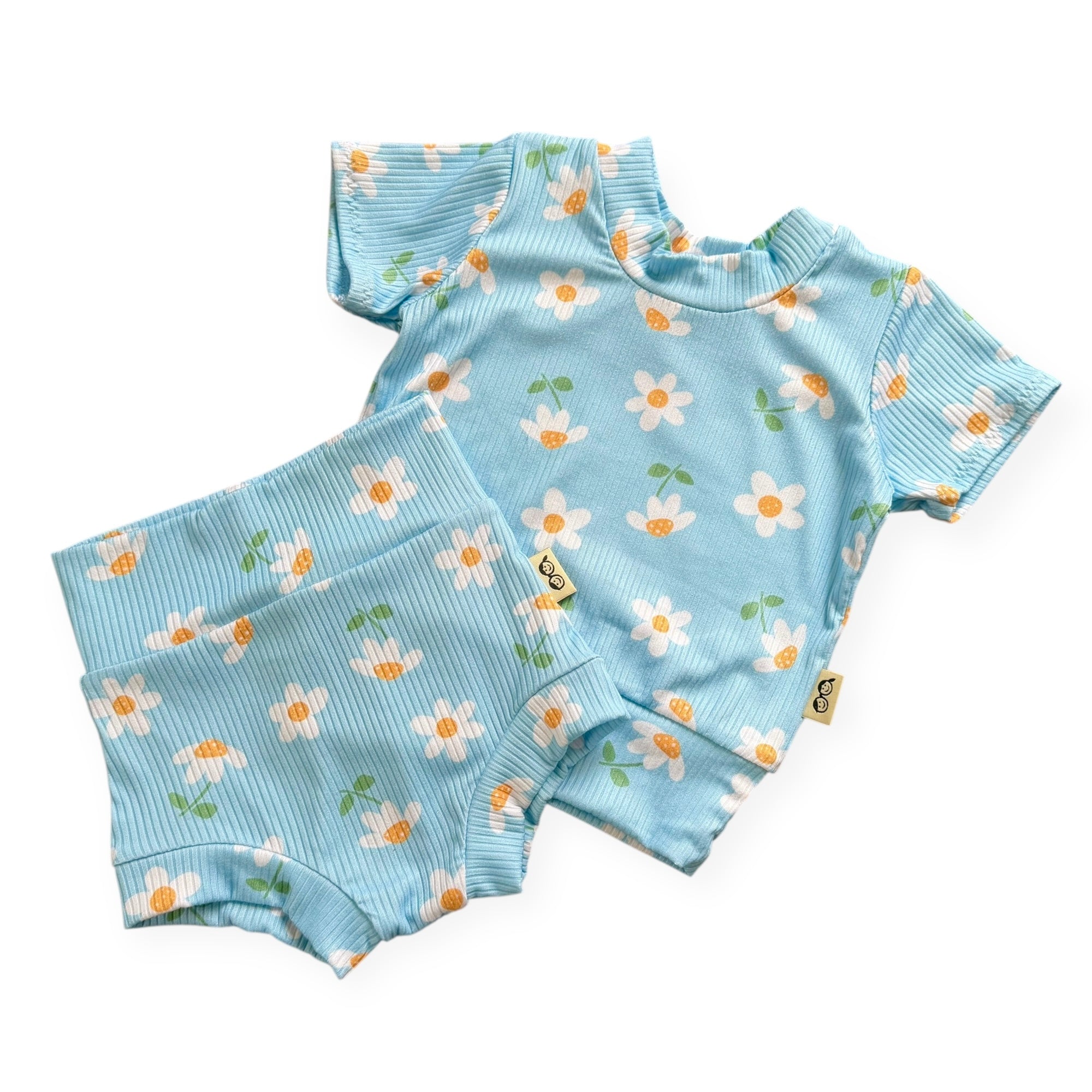 Blue Sky Daisies Ribbed Summer Lounge Set