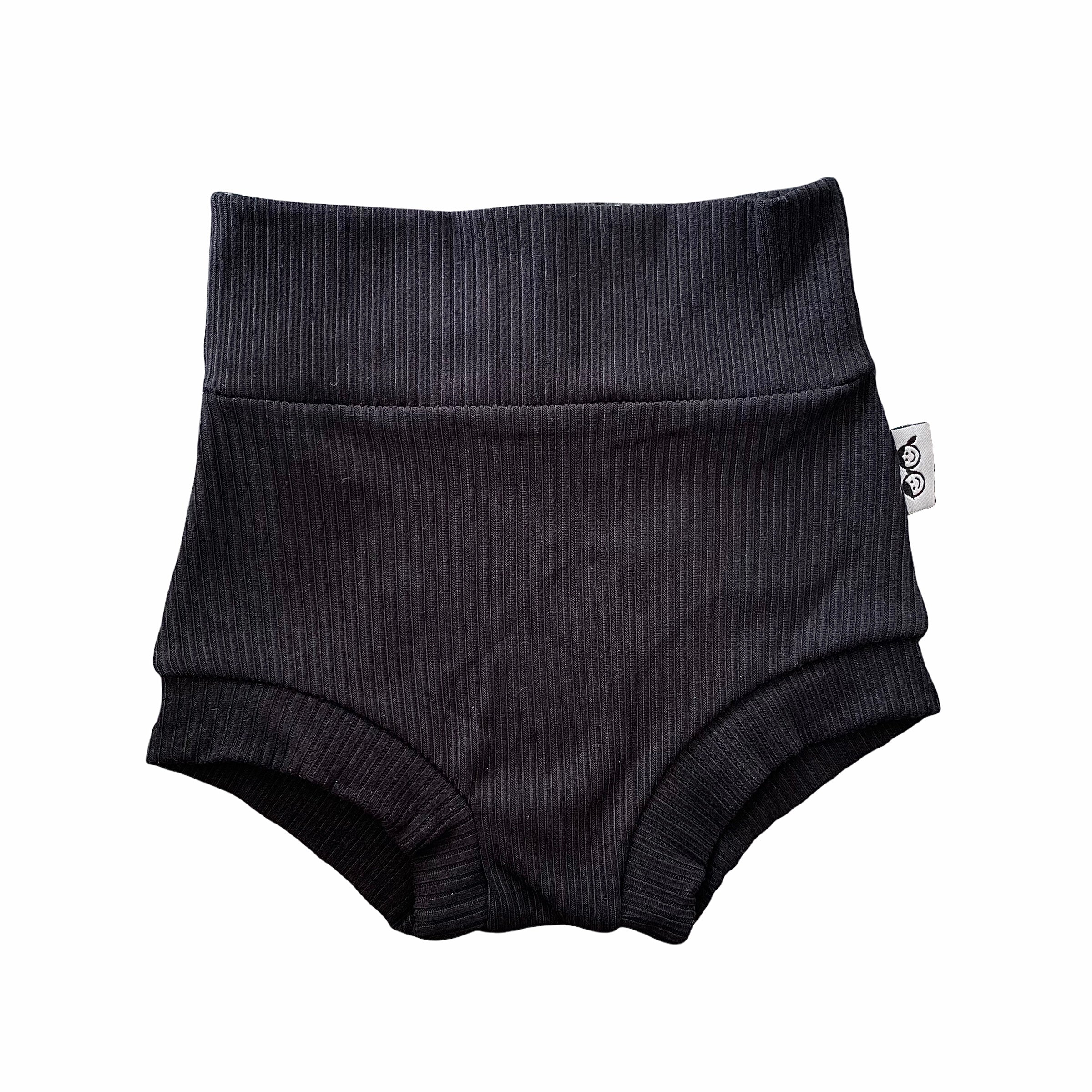 Black Ribbed Bummies