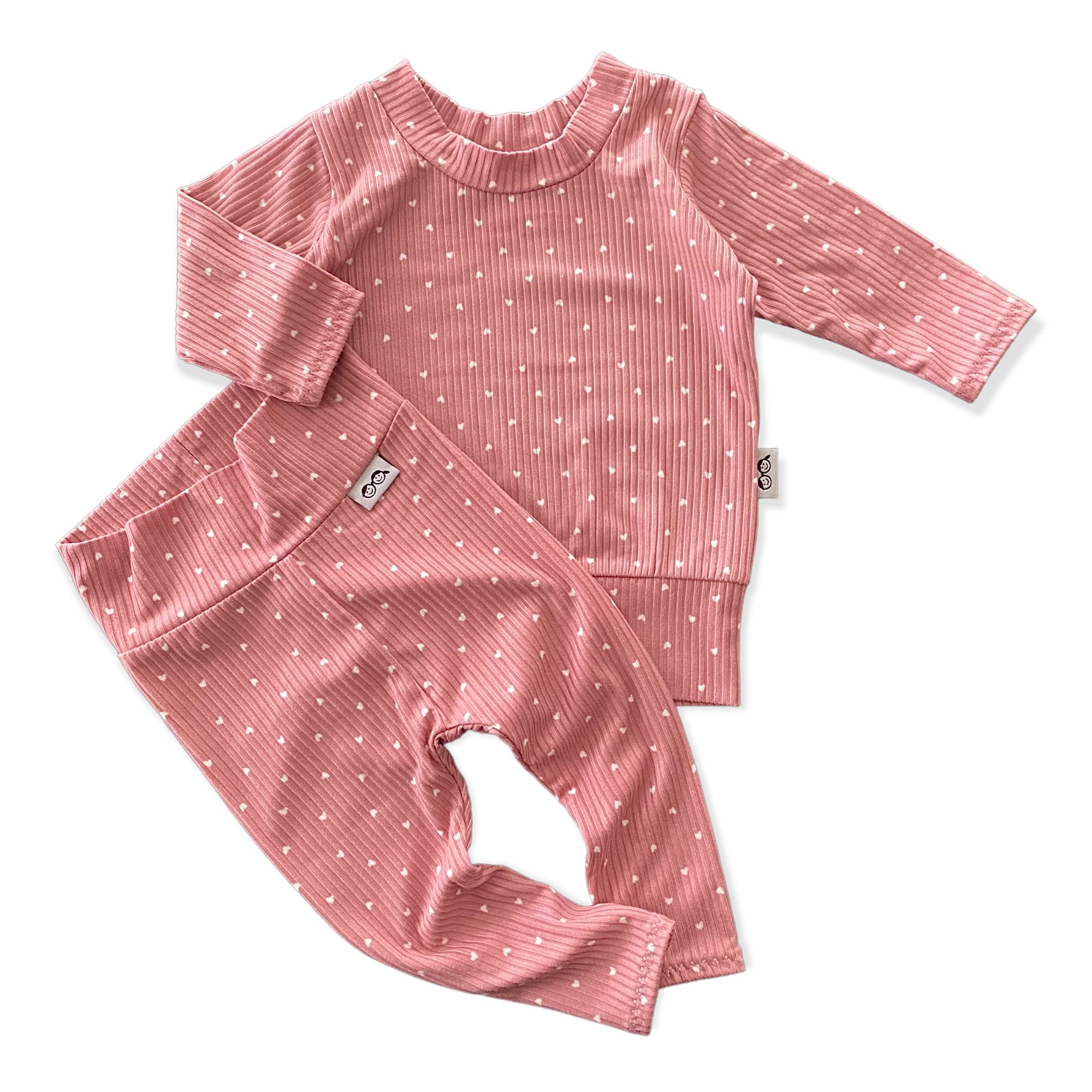 White Hearts on Dusty Rose Ribbed Lounge Set