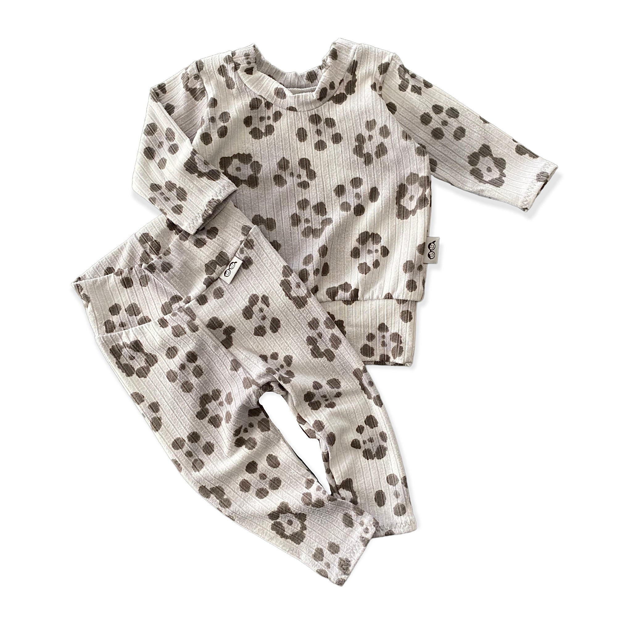 Grey Cheetah Flowers Ribbed Lounge Set