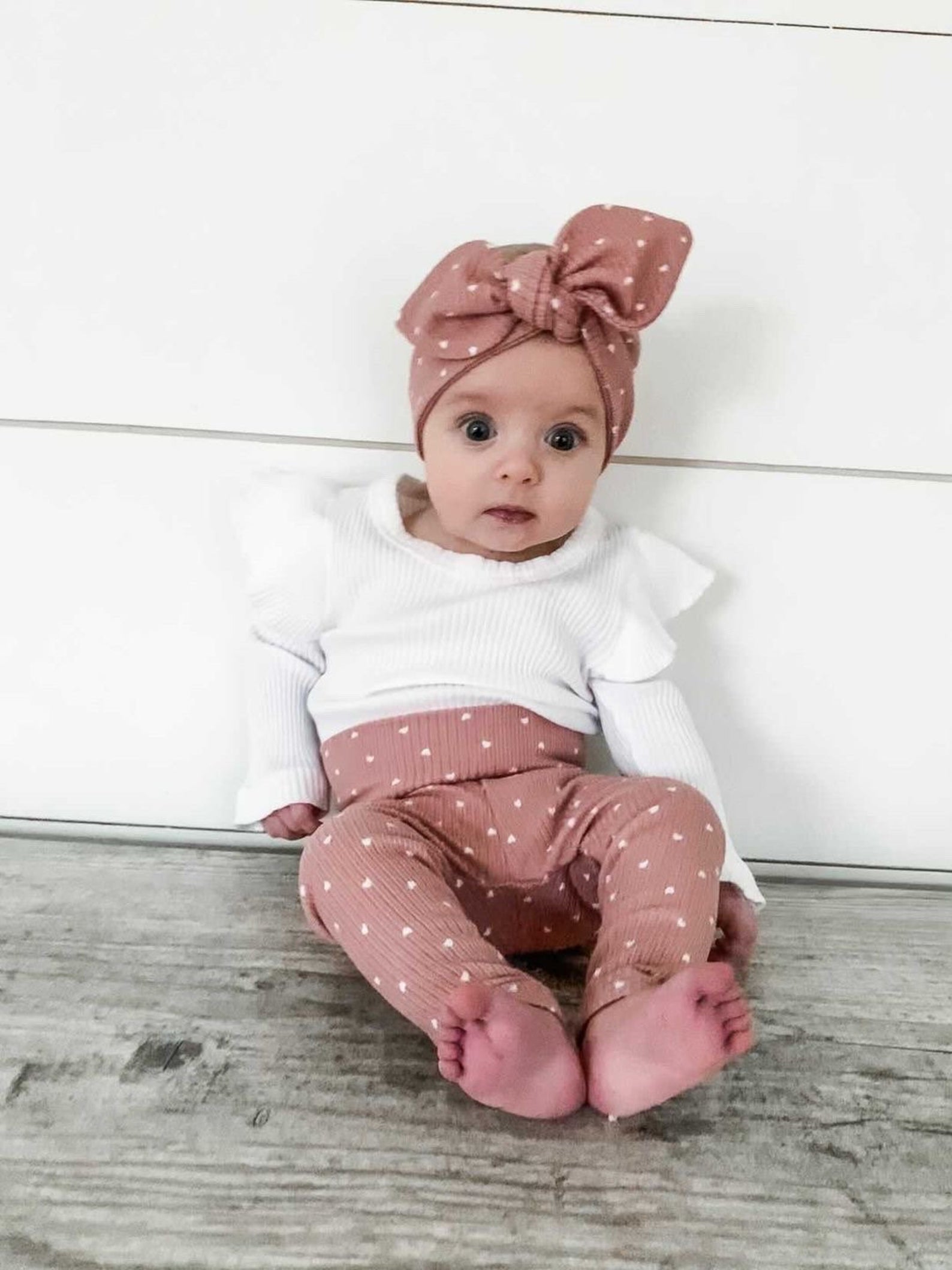White Hearts on Dusty Rose Ribbed Leggings