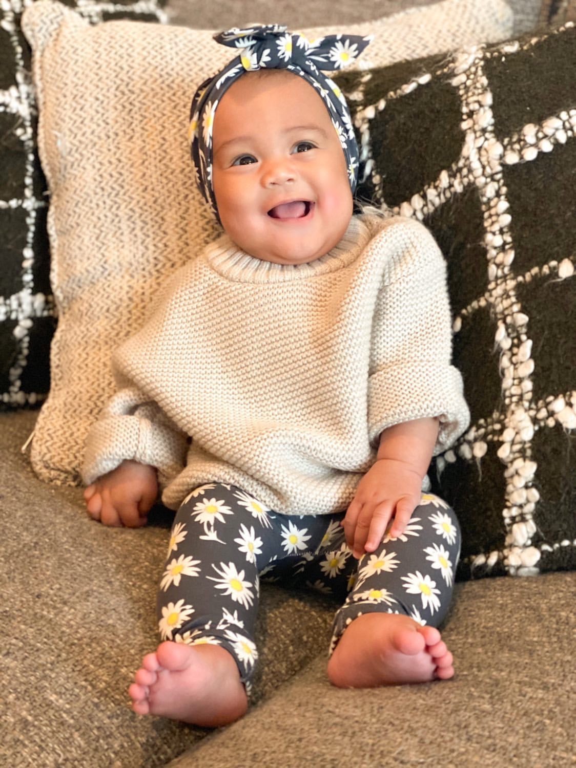 Daisies on Off Black Leggings and/or Headbands