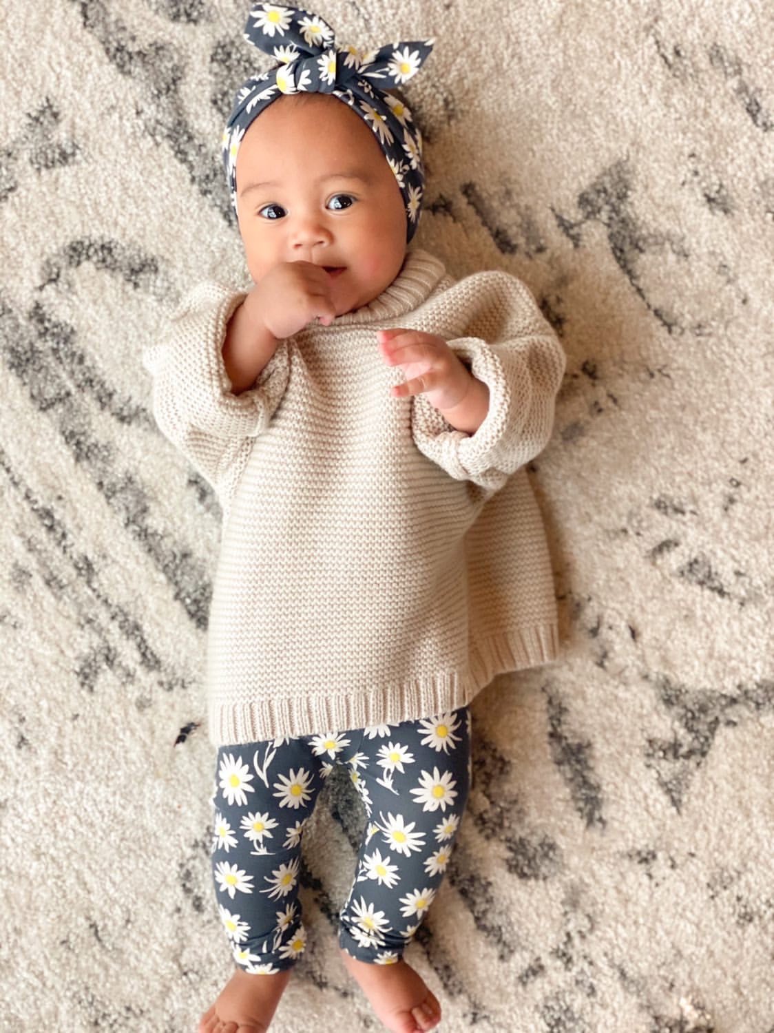 Daisies on Off Black Leggings and/or Headbands