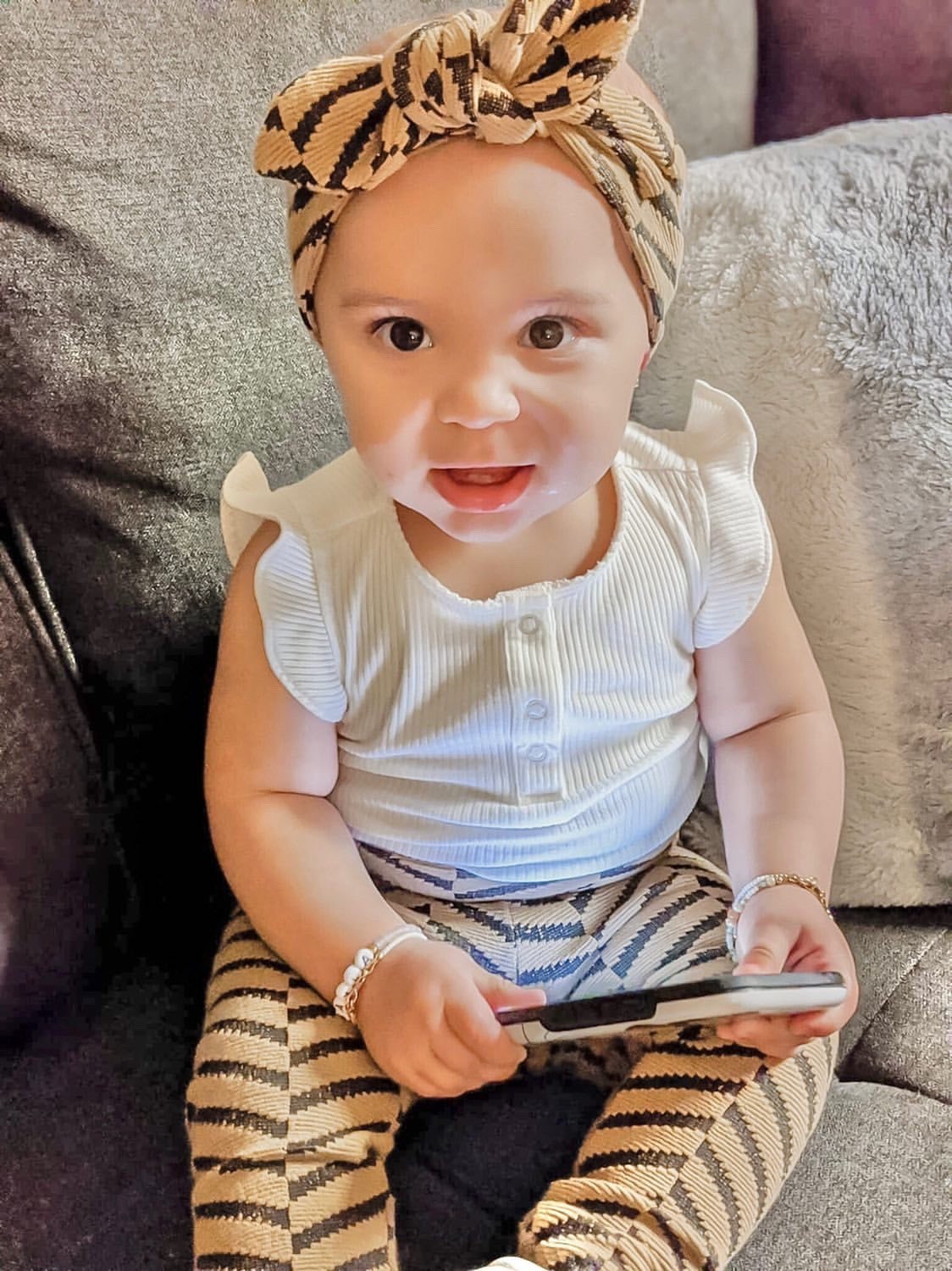 Tan & Black Chevron Textured Headbands