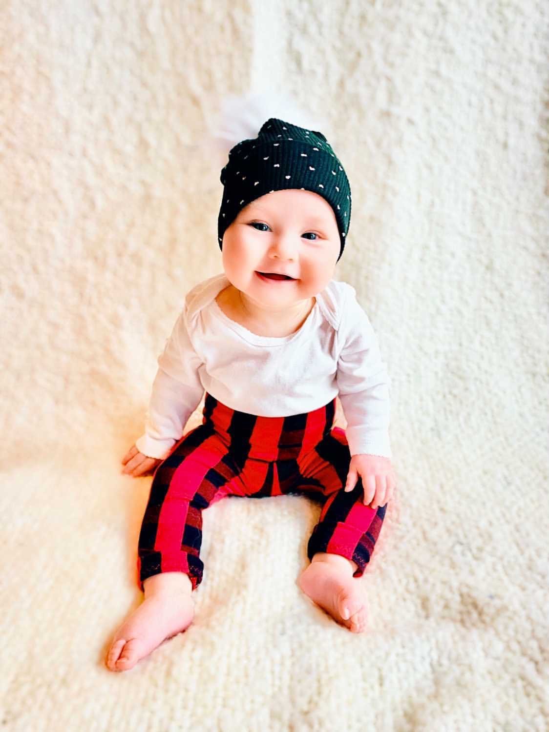 Petite Heart Black Ribbed Faux Fur Pom Pom Hat and Infinity Scarf