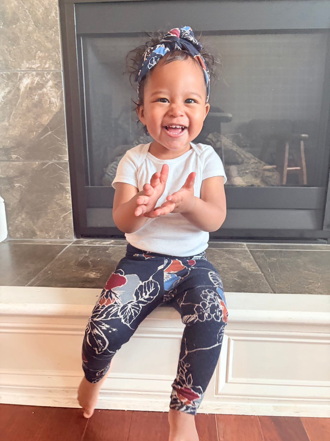 Modern Flowers on Navy Leggings