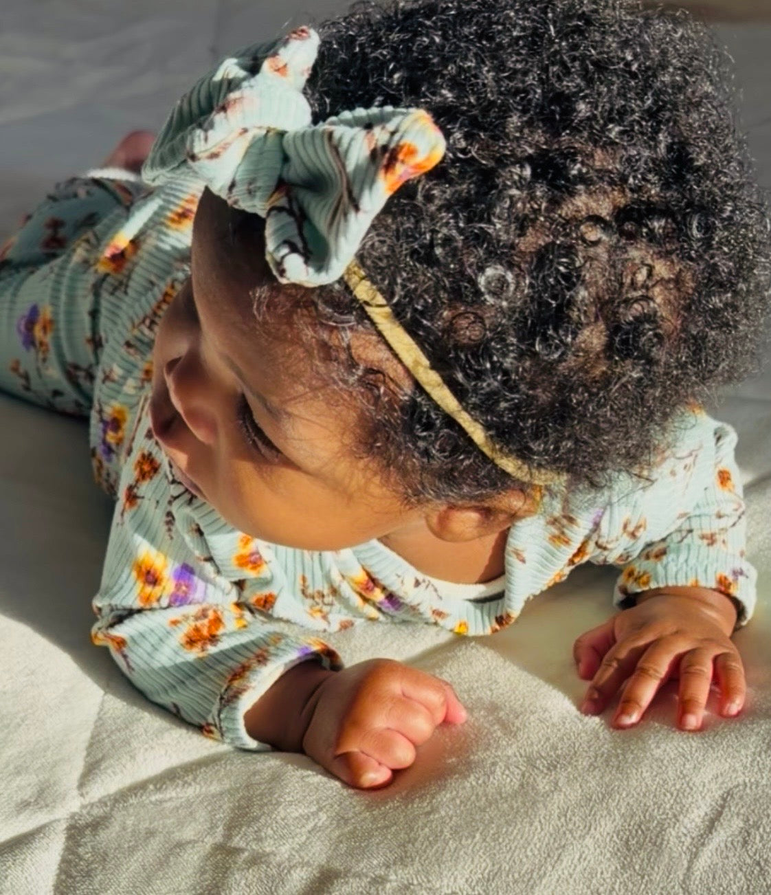 Dried Floral on Sage Ribbed Lounge Set