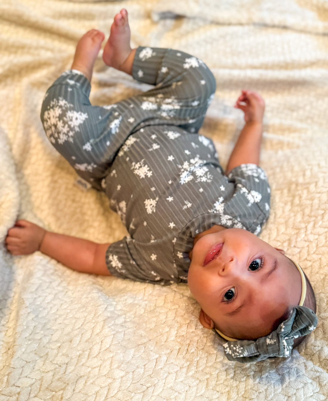 Minimal Floral Olive Ribbed Harem Romper