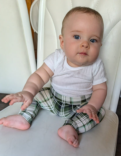 Evergreen Holiday Plaid Leggings