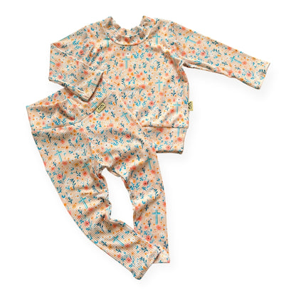 Wildflower Faith Ribbed Lounge Set