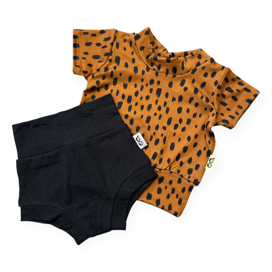 Tan Brush Spots and Black Ribbed Summer Lounge Set