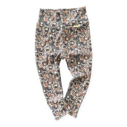 Easter Bunny Camo Ribbed Leggings