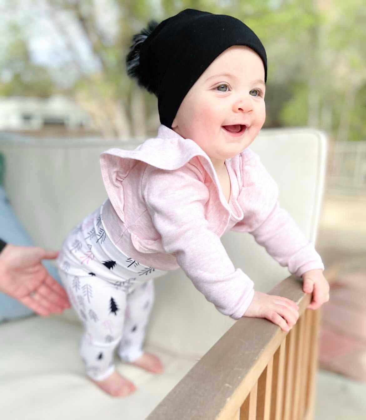 Black Faux Fur Pom Pom Hat