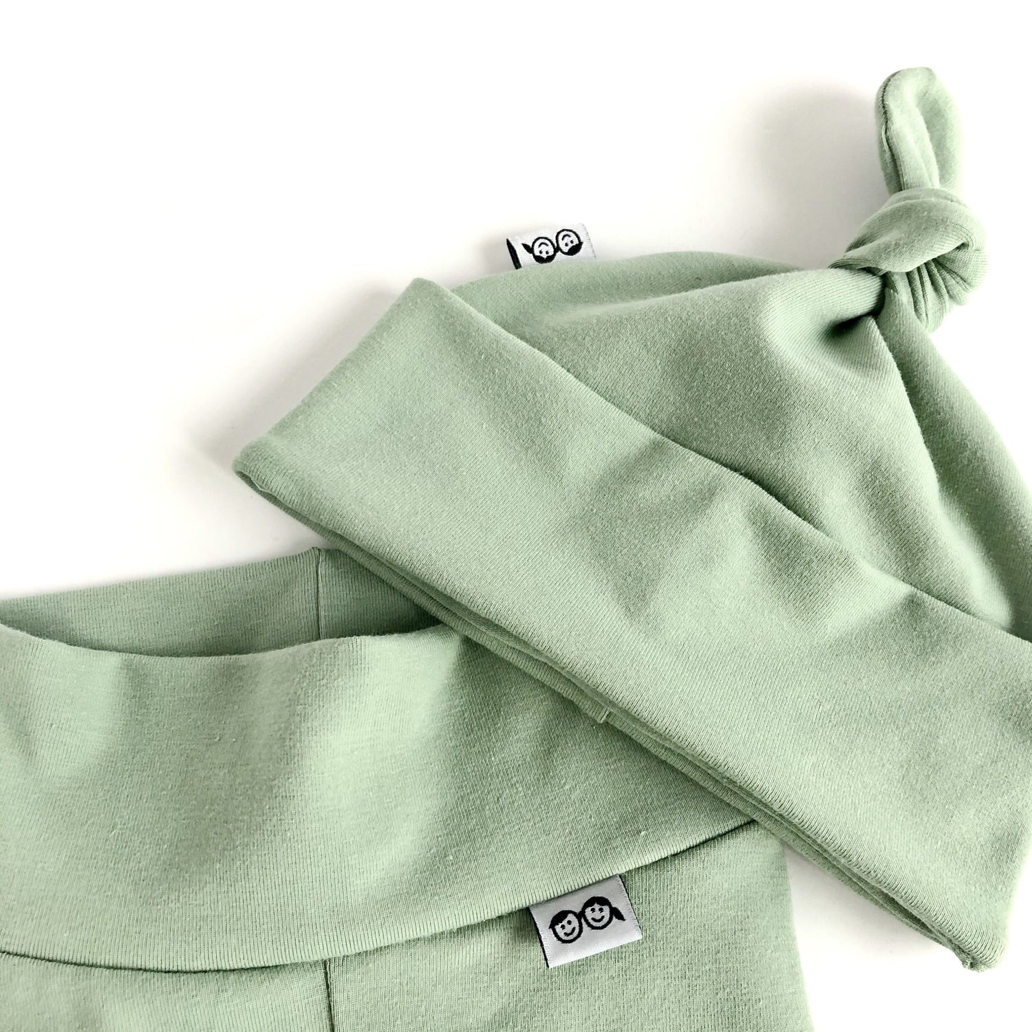 Sage Green Leggings and Beanie Knot Hat  Newborn Baby Hospital Outfit –  Dudisdesign