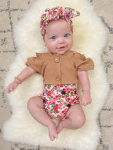 Groovy Dainty Floral on White Rib Bummies and/or Headbands